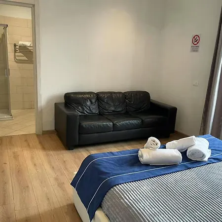 Fiera Homestay Verona